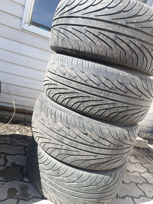 Продам резину лето 18