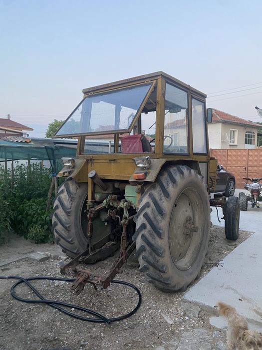 Трактор болгар тк82