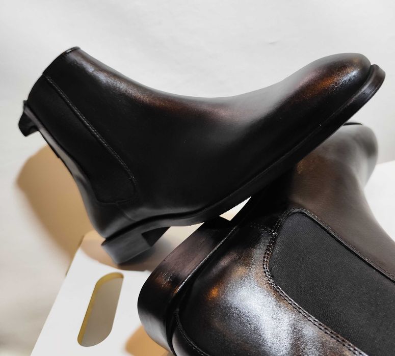 Ghete chelsea plain toe 43 43.5  ZARA NOI piele naturala moale negru