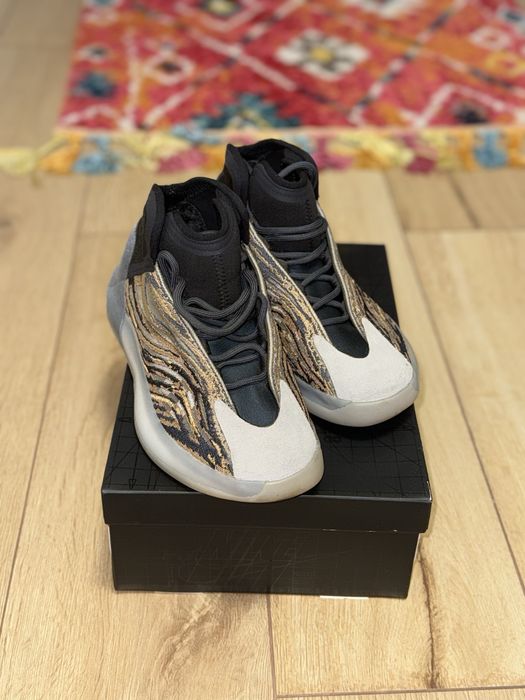 adidas Yeezy QNTM originali