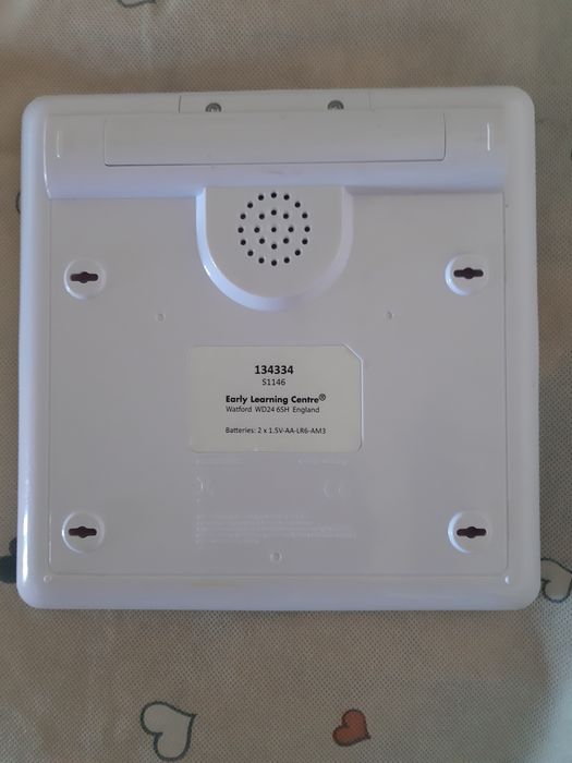 Tableta  interactivă  12 luni + Early Learning