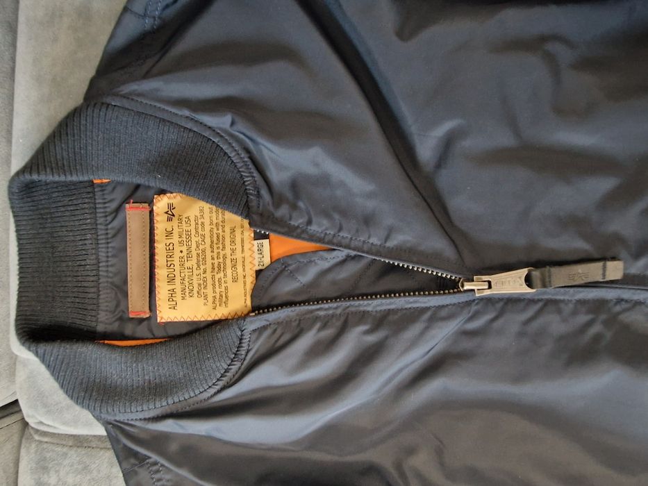 Куртка новая.Модная