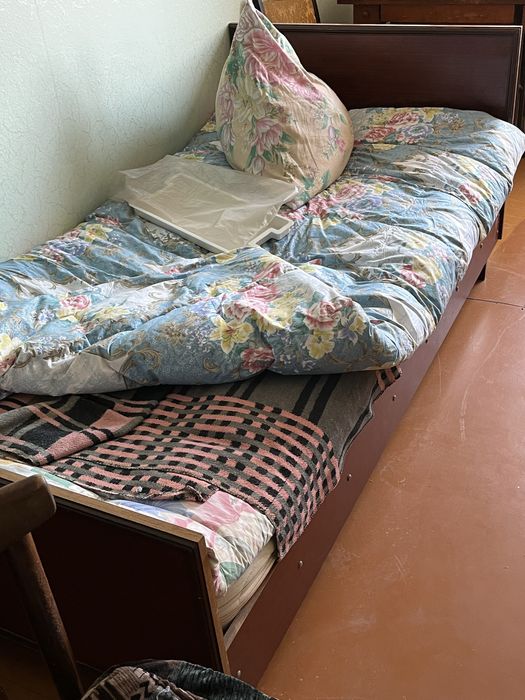 Отдам бесплатно мебель