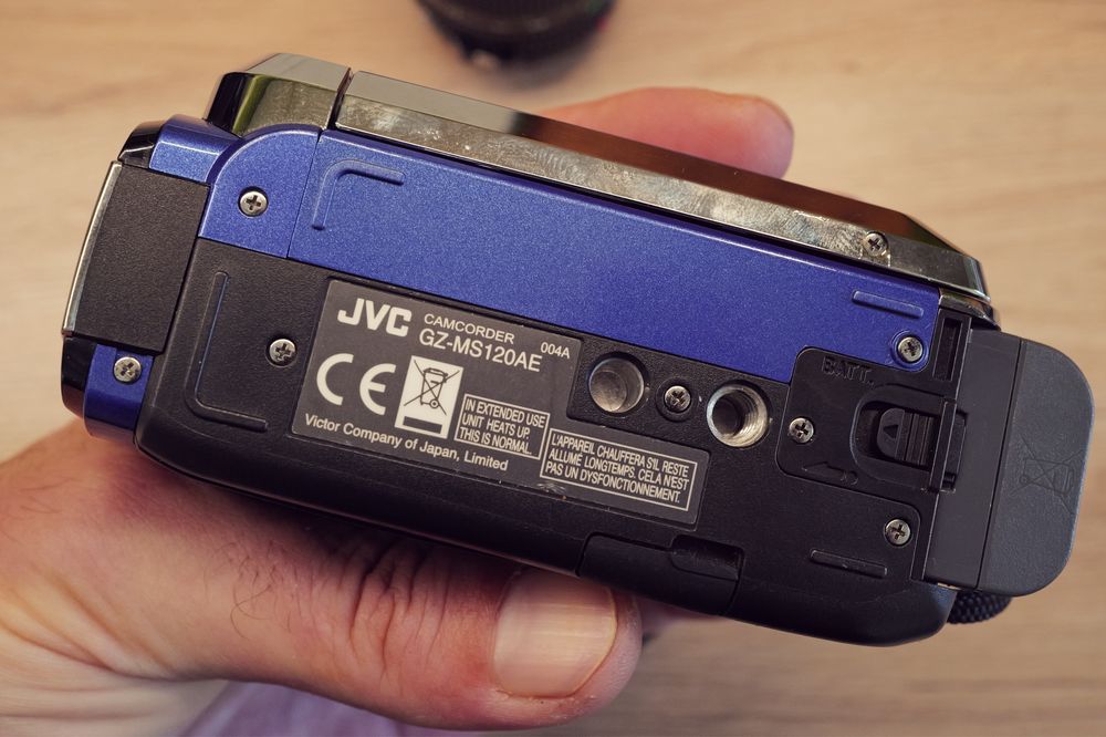 Camera handycam JVC Everio GZ-MS120AE video
