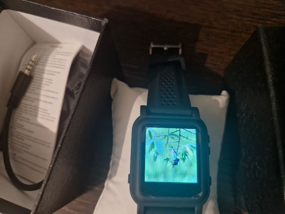 MP3-плеер + наручные часы