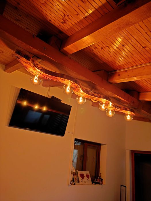 Lustre pentru foișoare