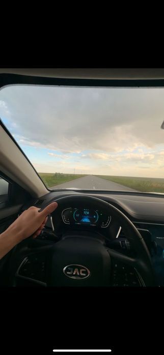 Трезвый водитель по городу меж город