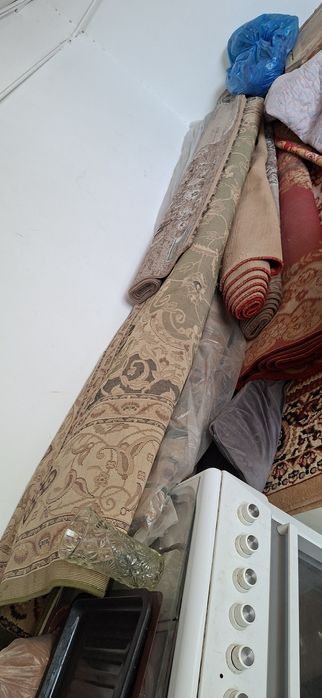 Продам ковры разные