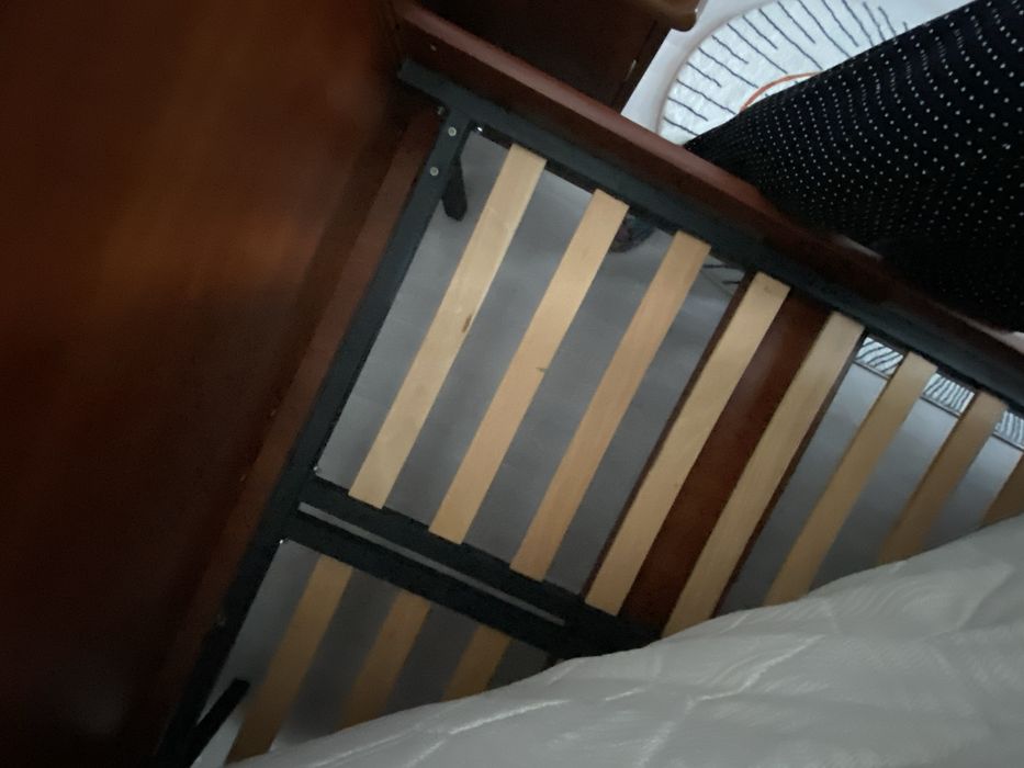 Кровать качественная  с матрасом 120/200