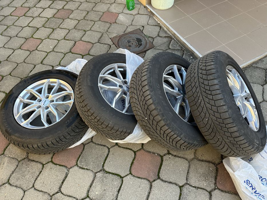 Ofer spre vanzare jante cu cauciucuri de iarna (Volva xc 60 2016) noi