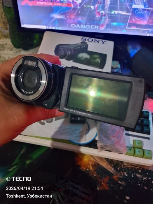 Продам Sony HDR SX550E