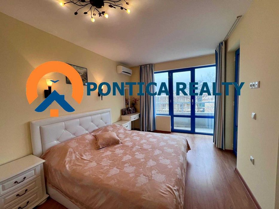 Двустаен апартамент в Слънчев Бряг на първа линия