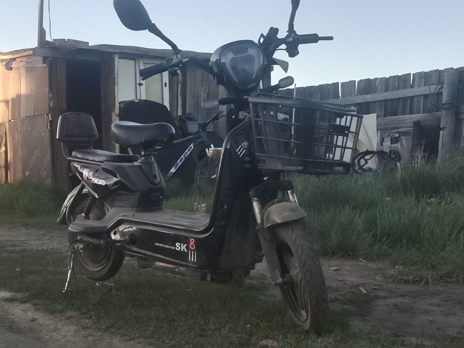 Продам электро велик 60000