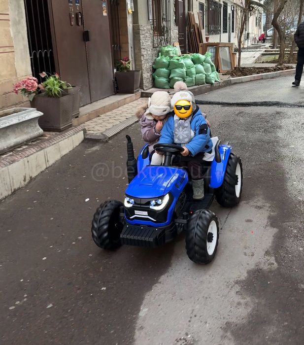 Детский синий трактор WN-1169 | с прицепом, самосвал, пульт, 12V, EVA