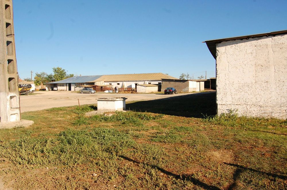 Proprietar vand-inchiriez