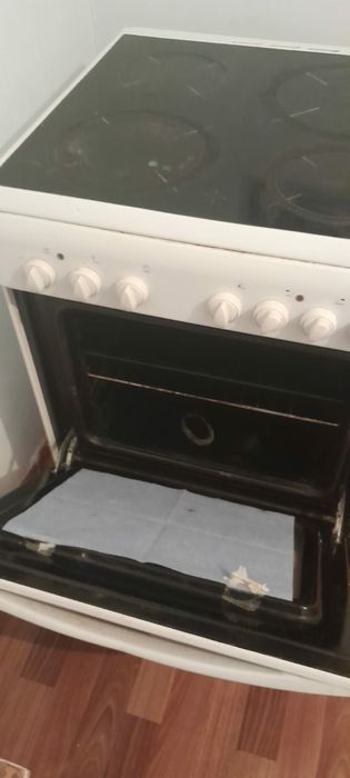 Продаётся электроплита