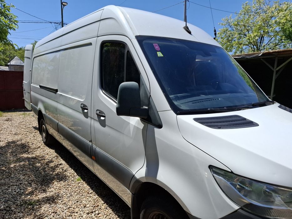 Sprinter 2.2 an 2020 vând schimb  variante