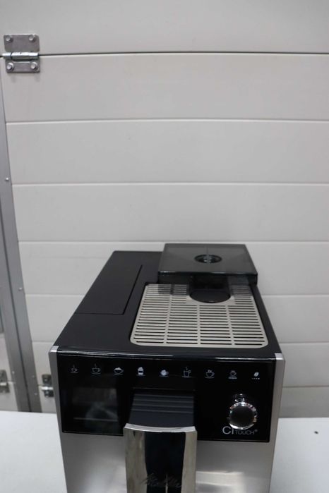 Кафеавтомат Melitta Caffeo CITouch 15 bar  LCD Touch, 10 специалитета, 5 нива на гранулиране, Контейнер за кафени зърна с 2 отделения, Silver