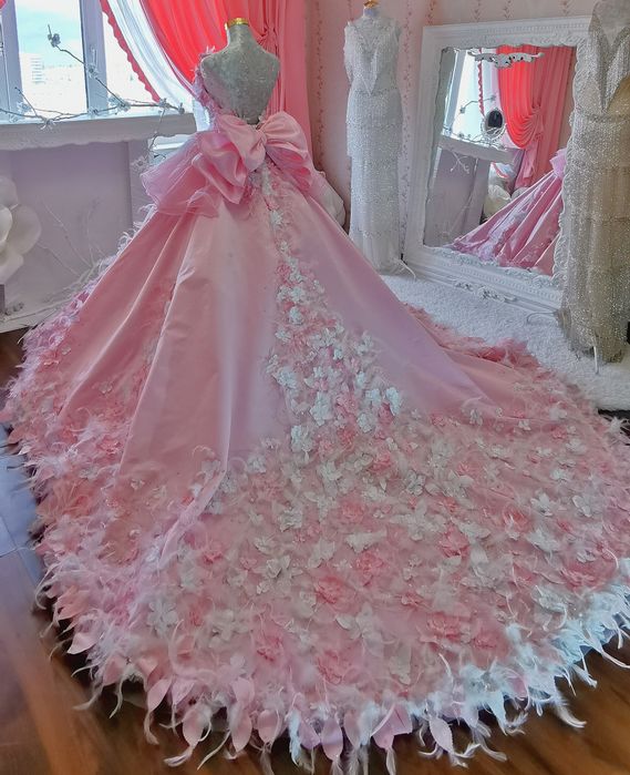 Полностью ручная работа..РОЗА