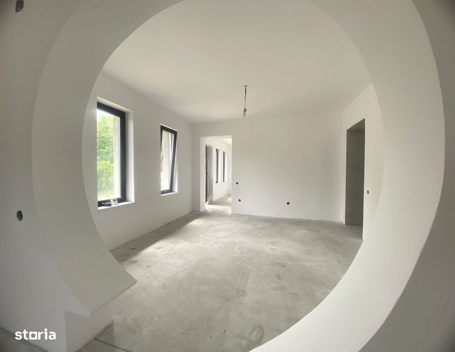 Casă primitoare cu teren generos de 2770 mp, în Adânca – Comision 0%