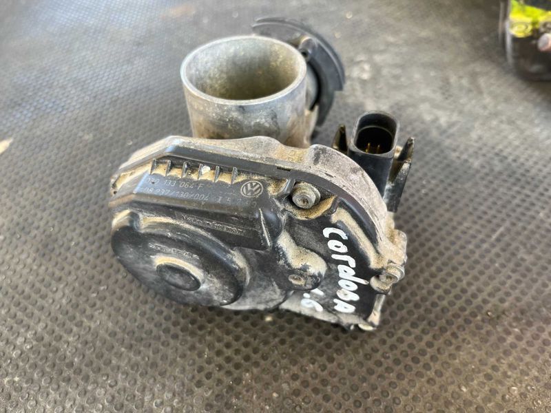 Дросел  Volkswagen Golf Seat