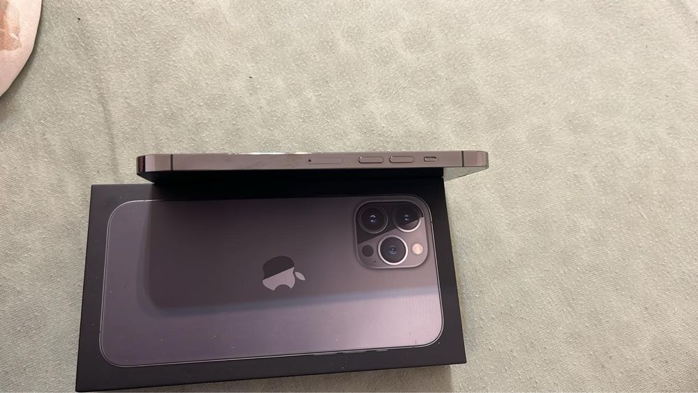 Iphone 13 Pro Max 83% батерия