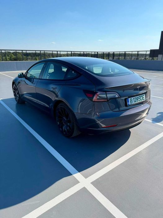 Tesla Model 3 Performance Facelift