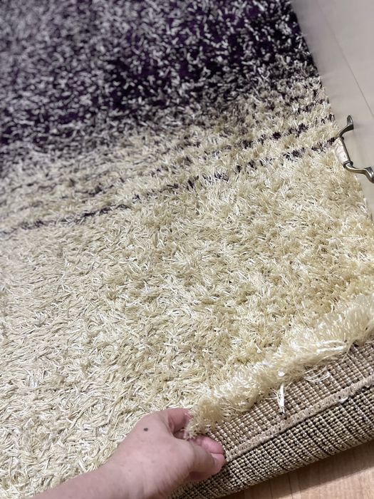 Ковер из шелка травка