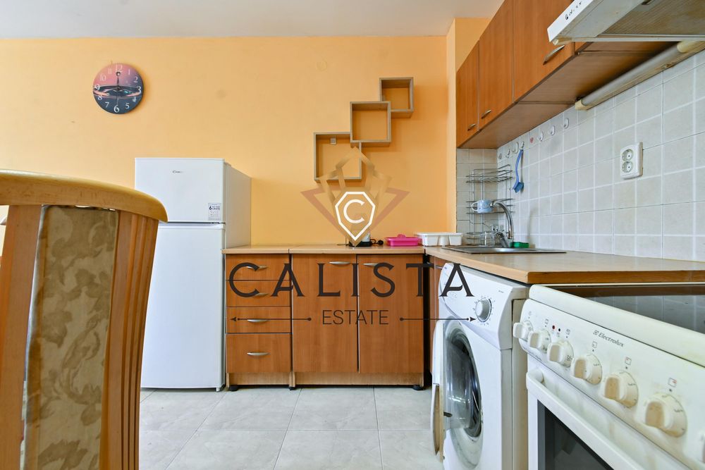 Дава се под наем Двустаен апартамент в София, Център - 55 кв.м за 597.21 € - Снимка #4