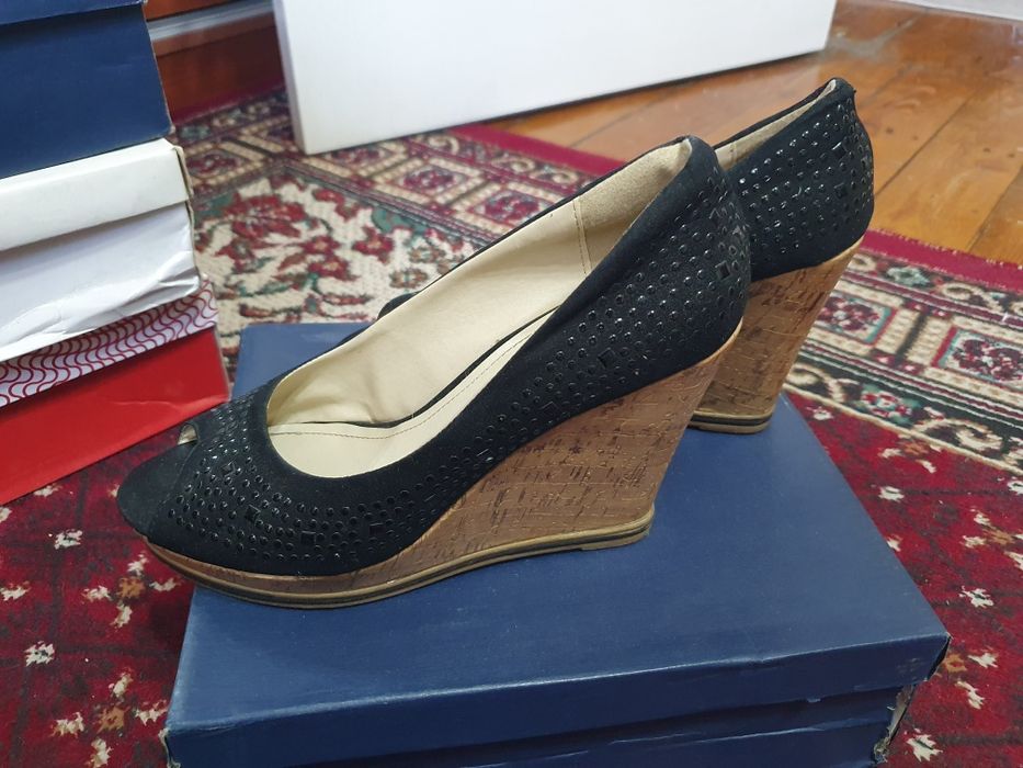 Женская обувь продам