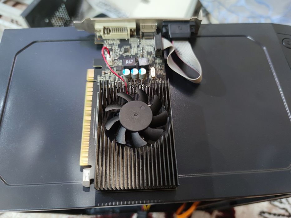 GT 730 2GB ideal holatda