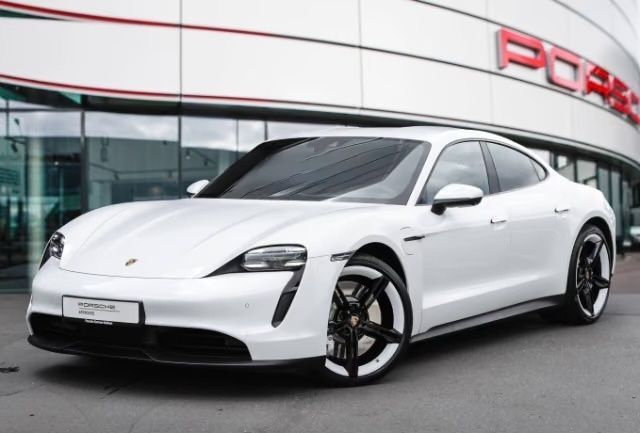 Porsche Taycan Performance Battery Plus - 360° - Memory - Winter - 21 " - Matrix LED