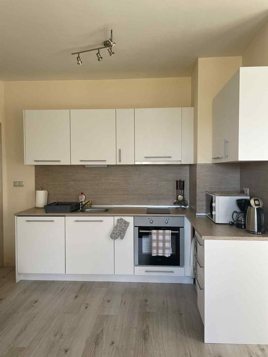 Дава се под наем Двустаен апартамент в Варна, Аспарухово - 65 кв.м за 600 € - Снимка #10