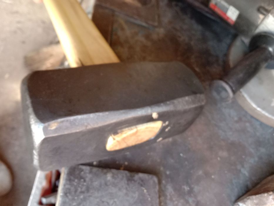 Кувалда 8 кг сопланган