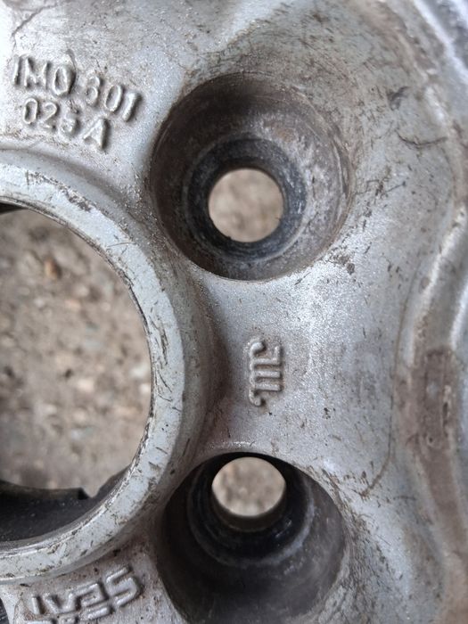 16цола оригинални за SEAT  5×100 6.5J ×16 ет44.5  ц.57.1мм