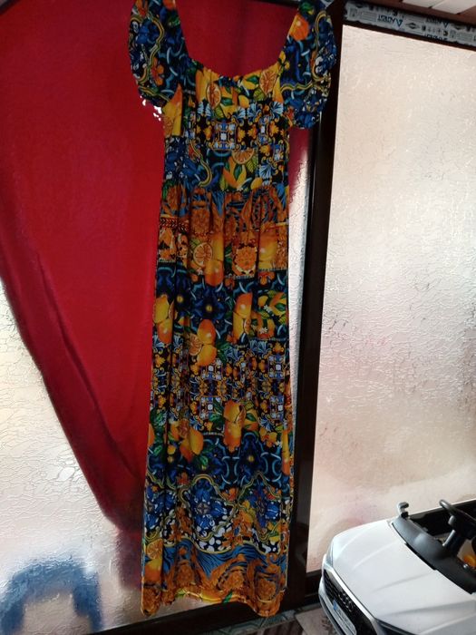 Rochie multicolor aspect deosebit