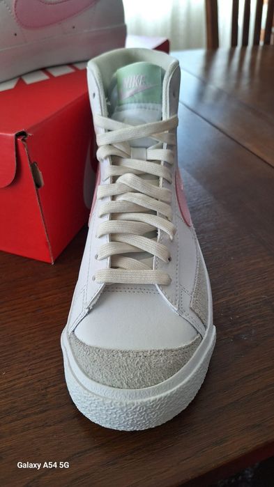 Adidași NIKE blazer mid
