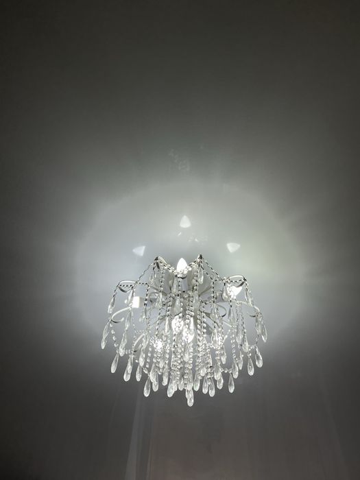 Стильная люстра