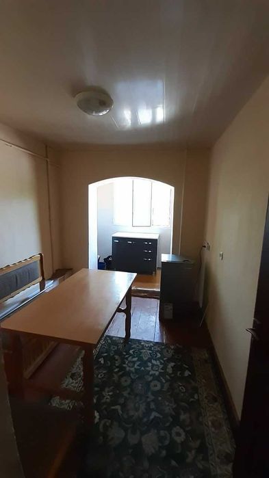 Продается квартира. Адрес:  Чиланзар 4