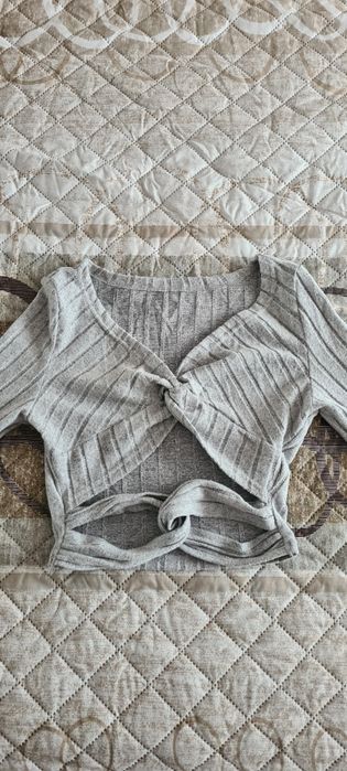 Дамска къса блуза