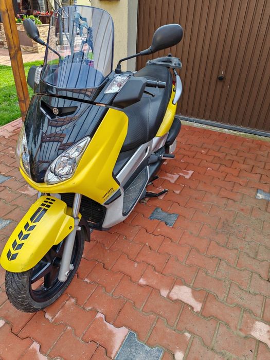 Vând Yamaha x- max 250cc , 2007