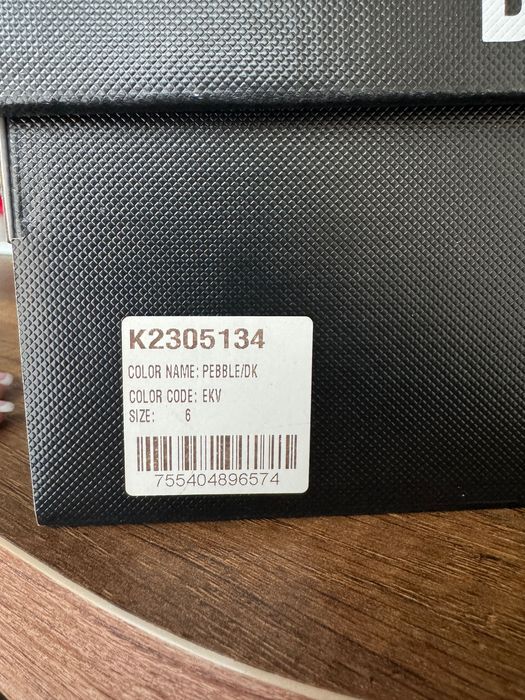 Дамски кецове DKNY