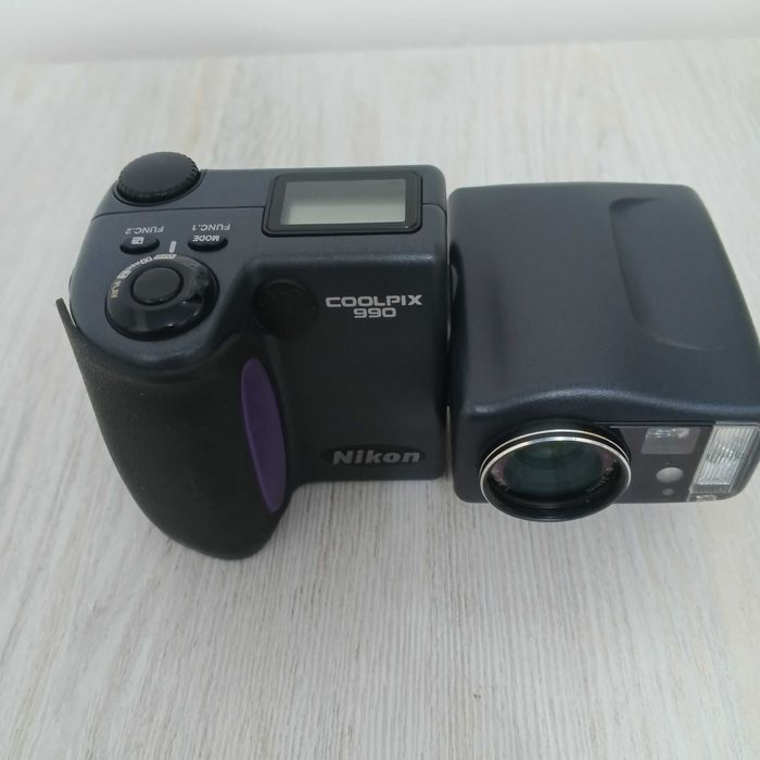 Nikon E 990 Coolpix