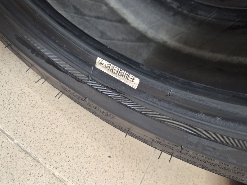 3 bucăți anvelope vară 245/40/R19 si 275/35/R19 Michelin Pilot Sport4 RunFlat