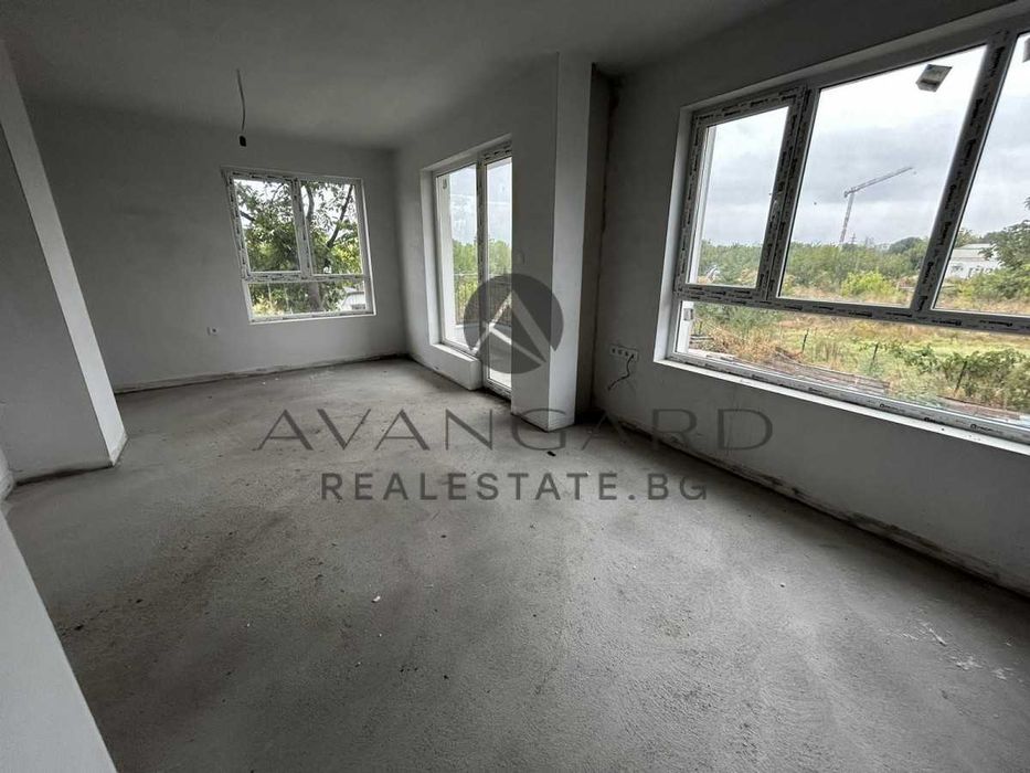 Продава се Тристаен апартамент в Пловдив, Кючук Париж - 99 кв.м за 1223 €/кв.м - Снимка #2