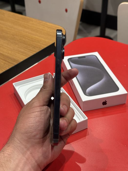 Iphone 15 Pro  Max 256 blue 88%