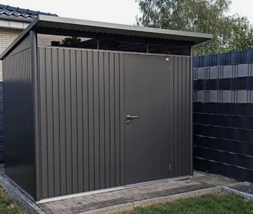 Дома и бутка металлические