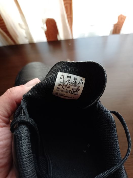 Vând ghete fotbal Puma KING