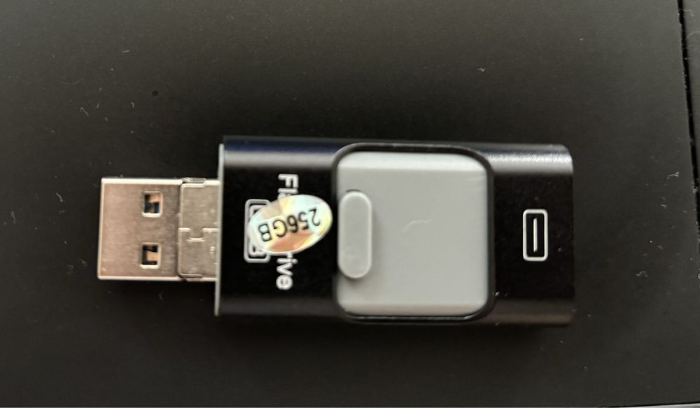 Stick de memorie 4 in 1,Lightning, USB, MicroUSB, Type-C