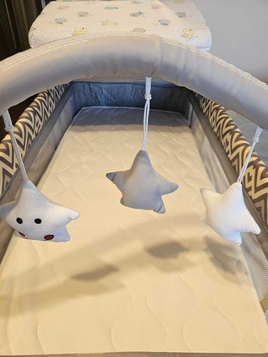 Lorelli Verona сгъваема кошара с два матрака